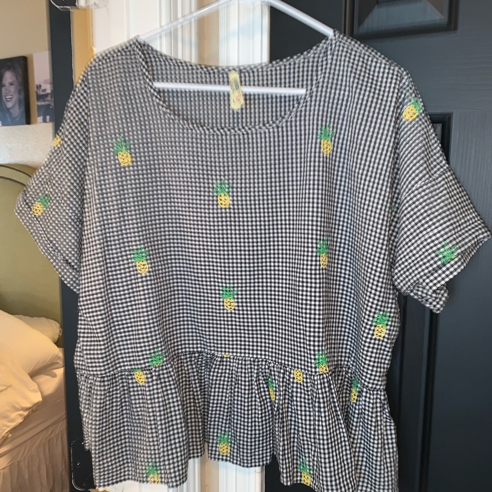 Pineapple shirt